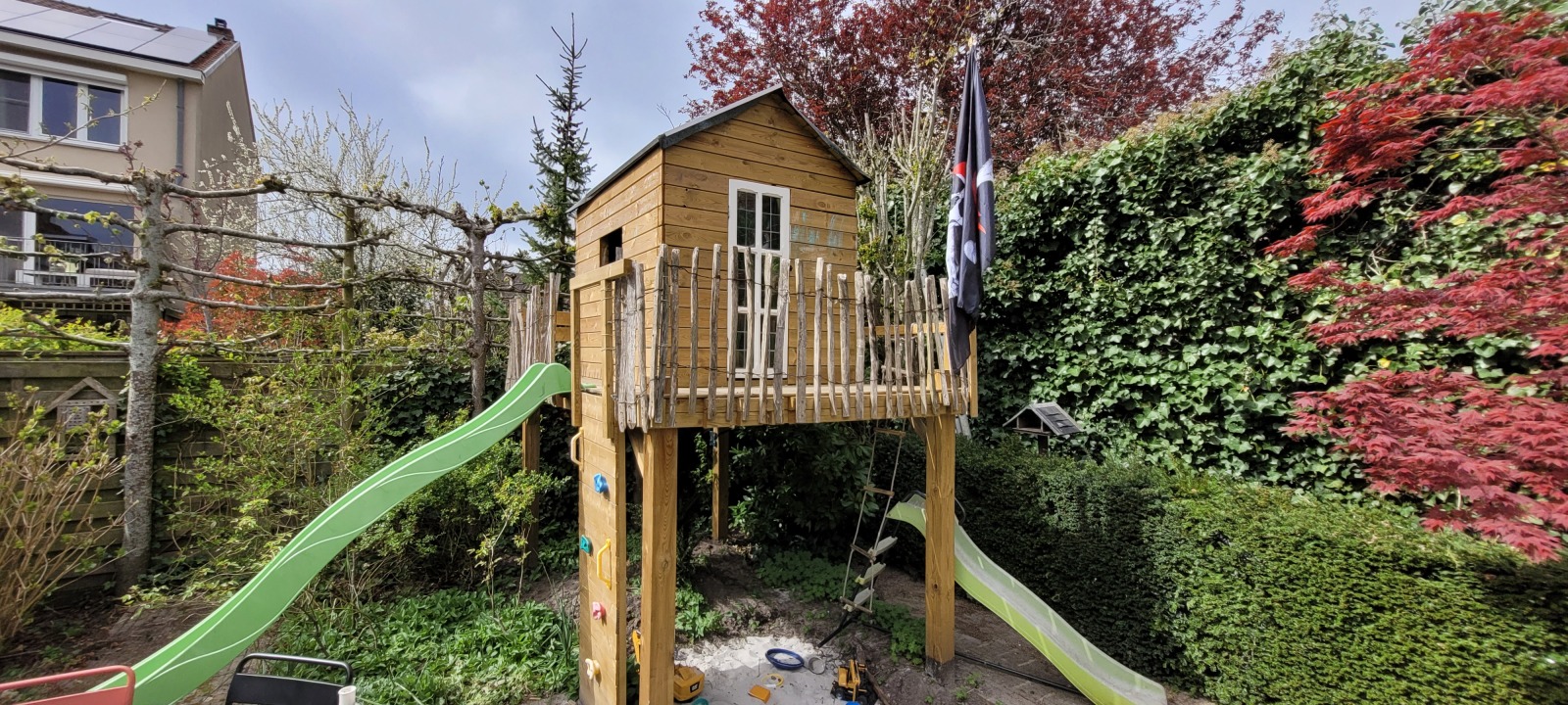boomhut  familie Roose 